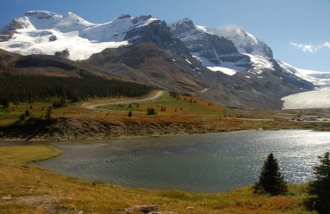 lake on the Icefields Parkway of Canada
